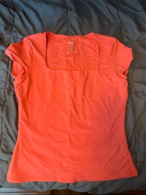 Buffbunny Butter Short Sleeve Hip Top
